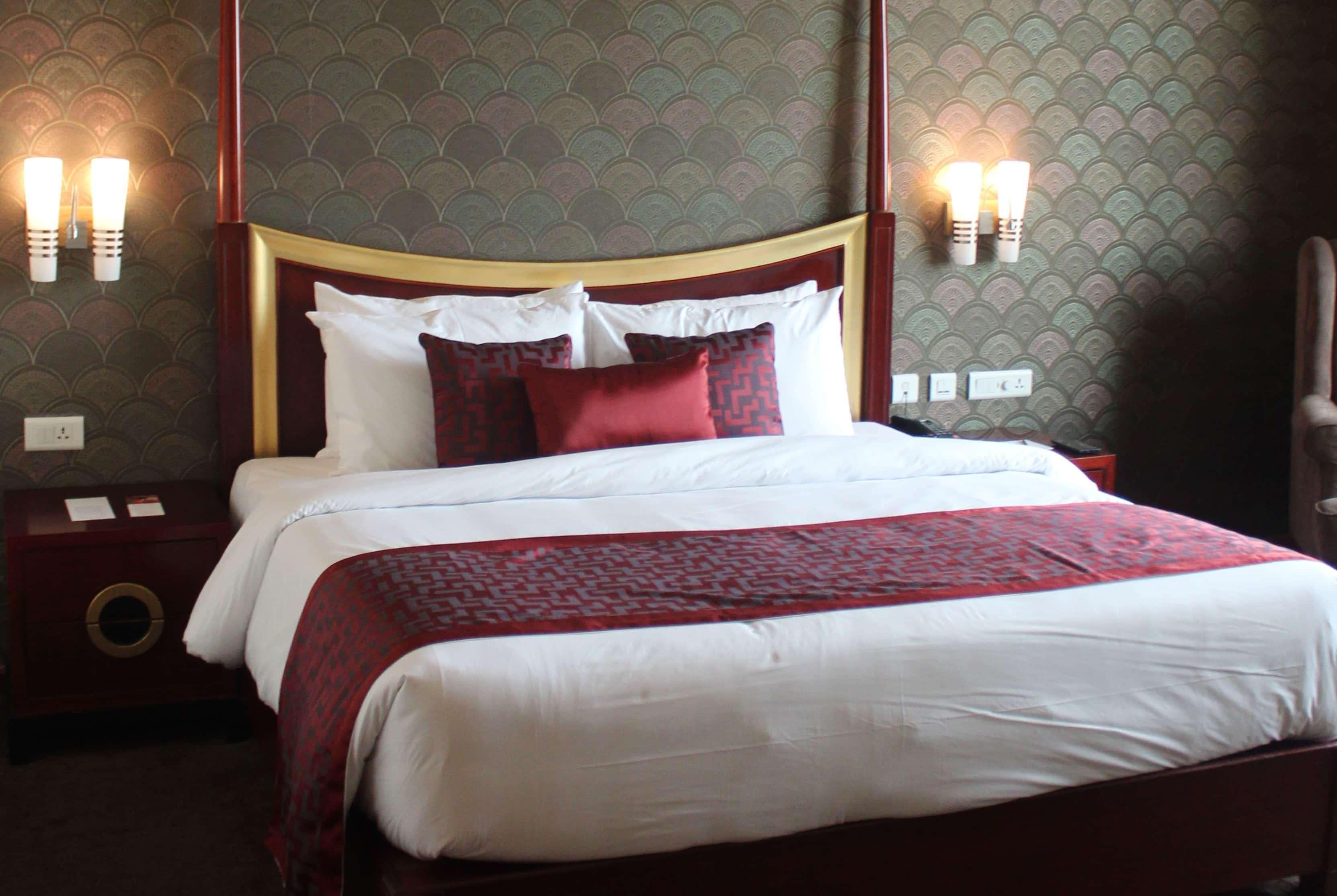 Ramada By Wyndham Jaipur Jaisinghpura Hotel Buitenkant foto
